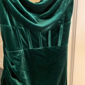 Women’s Windsor dress size M